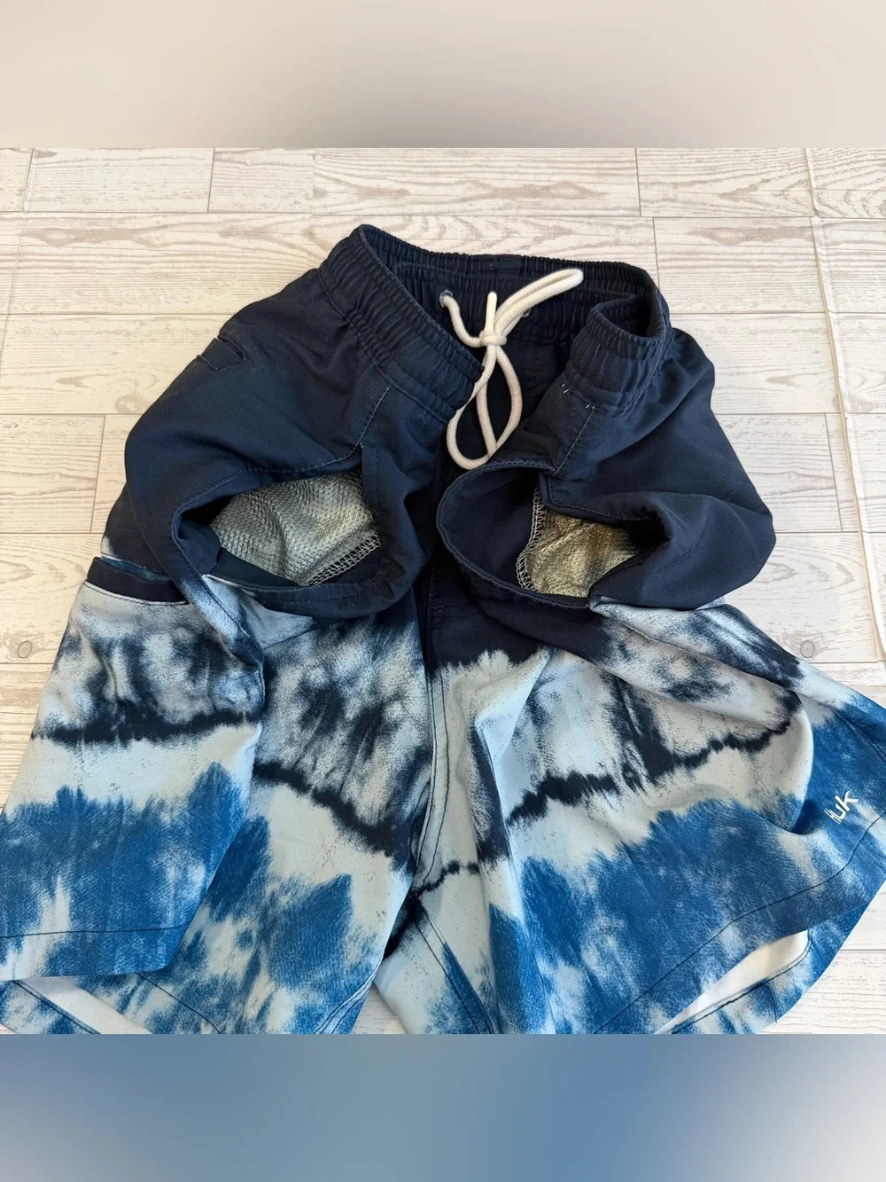 Huk Performance, Blue Tie Dye, Fishing, Board‎ Shorts, Swim Trunks | Men’s L